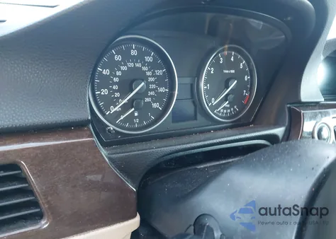 2010 BMW 328I xDrive из США, поврежденный, VIN WBAPK5C59AA648586